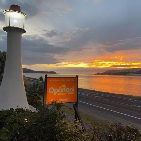 Opononi Lighthouse Motel Екстериор снимка