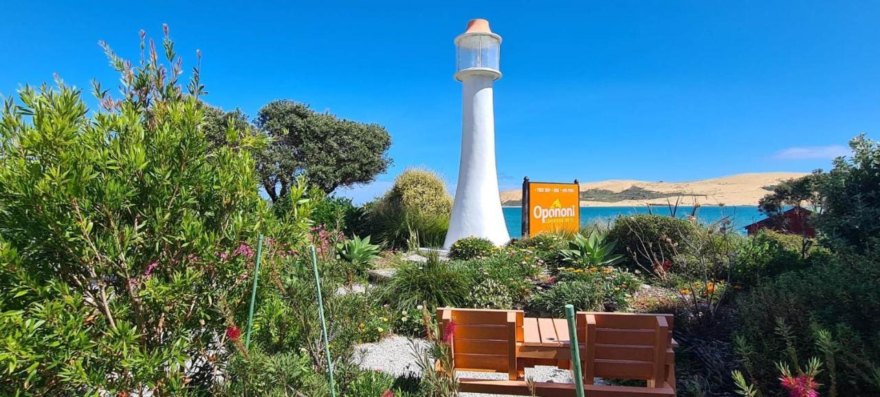 Opononi Lighthouse Motel Екстериор снимка