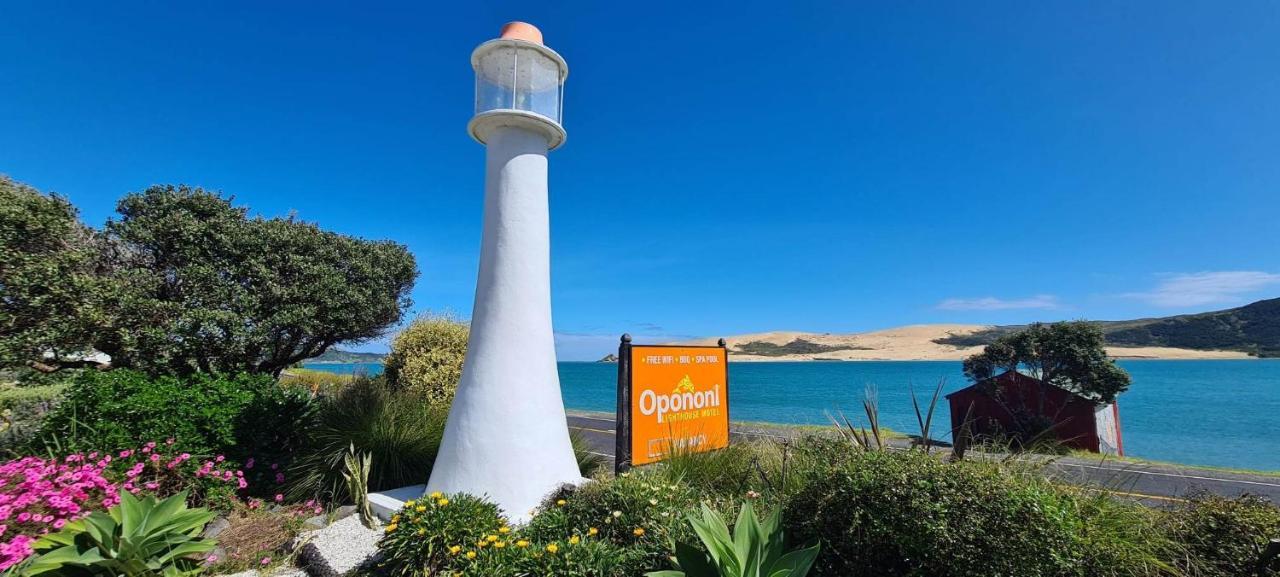 Opononi Lighthouse Motel Екстериор снимка